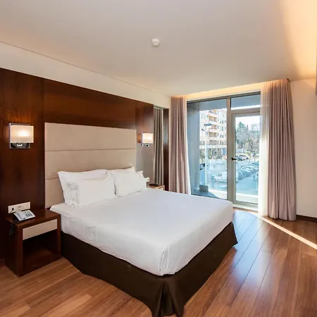 Eurostars Otel 4*
